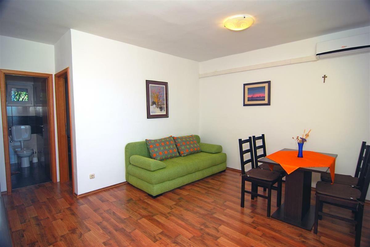 Apartamento Apartman Luca Zečevo Exterior foto