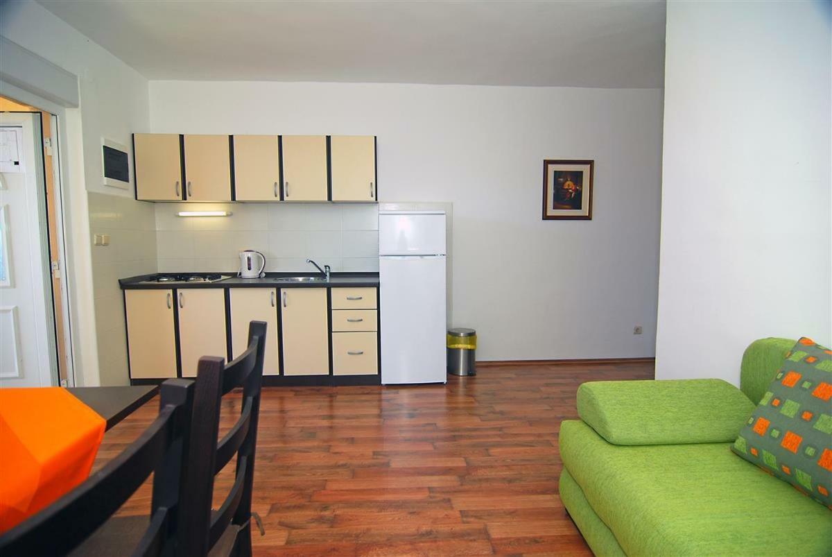 Apartamento Apartman Luca Zečevo Exterior foto